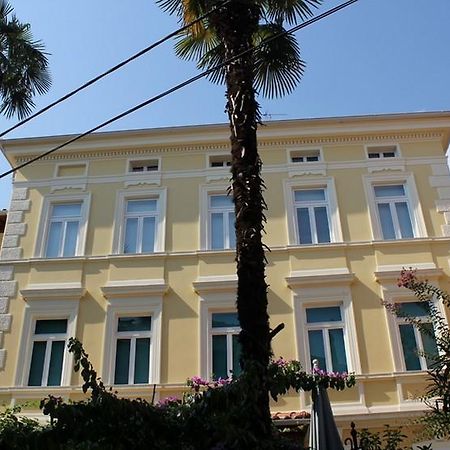Rooms Alida Opatija Buitenkant foto